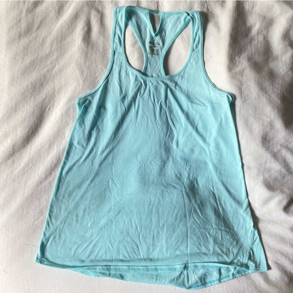 Brooks Distance Tank